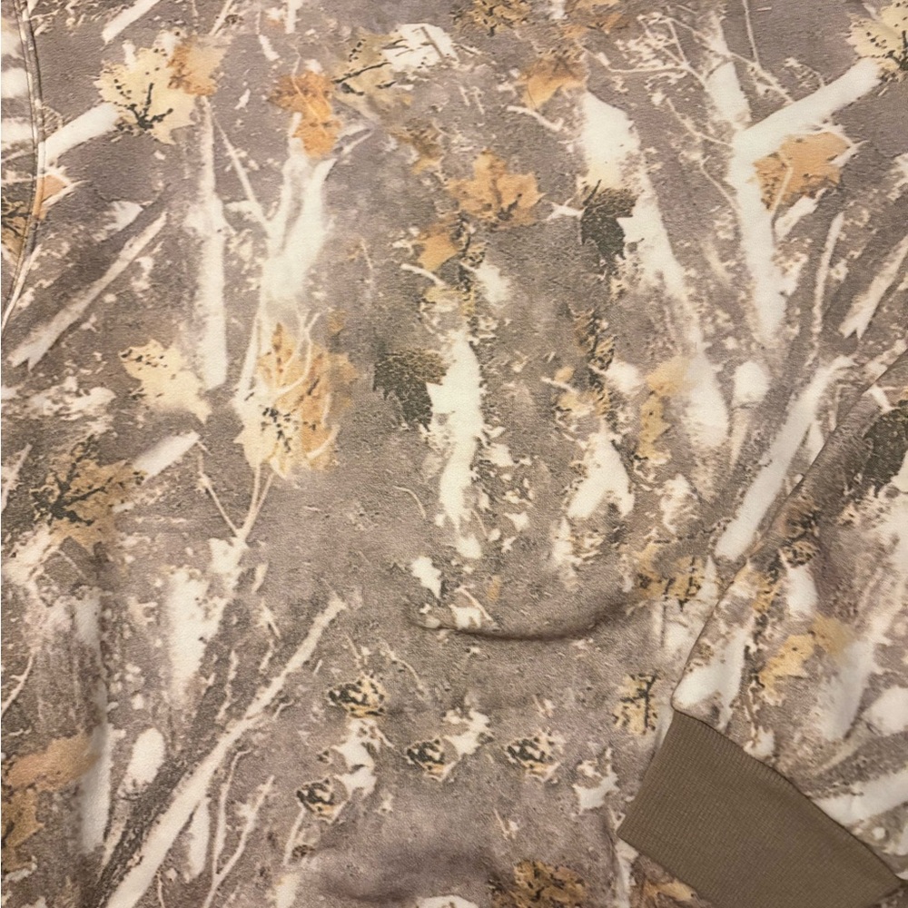 COMFORT Crewneck Sweatshirt Camouflage Adirondack Print Green Beige  XL NWOT BD - Picture 7 of 7